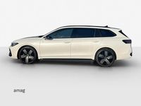 Gebraucht VW Passat R-line 193 PS (141 kW) 2025 Oryxwhite  schwarz Kombi