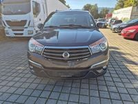 Gebraucht Ssangyong (KGM) Rodius Quartz 155 PS (114 kW) 2014 Van / Kleinbus