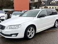 Gebraucht Volvo V70 Momentum 181 PS (133 kW) 2015 Kombi