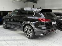 Gebraucht VW Touareg R-line 231 PS (169 kW) 2023 SUV