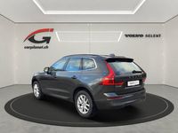 gebraucht Volvo XC60 2.0 B4 MH Momentum AWD