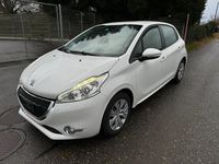 Gebraucht Peugeot 208 Active 82 PS (60 kW) 2013 Kleinwagen