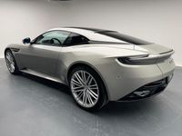 Neu Aston Martin DB12 680 PS (500 kW) 2025 Beige Coupé