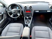 gebraucht Audi A3 1.6 TDI Attraction