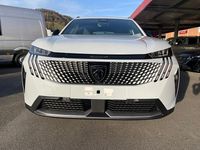 Neu Peugeot 5008 Allure Premium 136 PS (100 kW) 2025 Van / Kleinbus