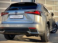Gebraucht Lexus NX300h E-FOUR 197 PS (144 kW) 2018 SUV
