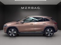 Gebraucht Mercedes EQA300 168 kW (229 PS) 2021 Rot SUV