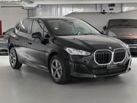 Gebraucht BMW 220 Active Tourer Performance 156 PS (114 kW) 2023 Schwarz Van / Kleinbus