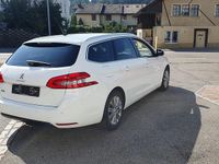 Gebraucht Peugeot 308 SW Allure 130 PS (95 kW) 2020 Weiss Kombi