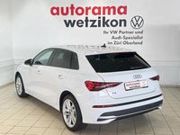 Gebraucht Audi A3 Sportback e-tron Attraction 150 PS (110 kW) 2025 Weiss Kleinwagen