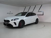 Neu BMW M135 Performance 300 PS (220 kW) 2025 Weiss Kleinwagen