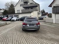 Gebraucht BMW 530 258 PS (189 kW) 2013 Kombi