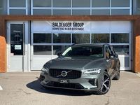 Neu Volvo V60 Ultra 350 PS (257 kW) 2025 Grün Kombi