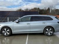 Gebraucht VW Passat Elegance 150 PS (110 kW) 2025 Kombi