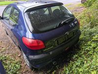 Gebraucht Peugeot 206 89 PS (65 kW) 1999 Kleinwagen