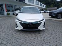 Gebraucht Toyota Prius Premium 122 PS (89 kW) 2017 Weiss Kleinwagen