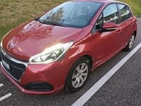 Gebraucht Peugeot 208 Active 82 PS (60 kW) 2017 Kleinwagen