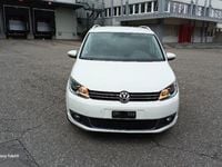 Gebraucht VW Touran Trendline 140 PS (102 kW) 2012 Van / Kleinbus