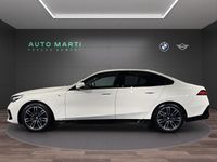 Gebraucht BMW 520 Shadowline 208 PS (152 kW) 2024 Weiss Limousine