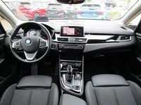 gebraucht BMW 218 Active Tourer d Steptronic Sport Line