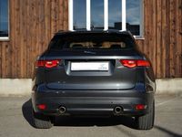 gebraucht Jaguar F-Pace 30t 2.0 R-Sport AWD Automatik