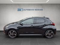 Neu Toyota Yaris Hybrid Premium 131 PS (96 kW) 2025 Schwarz Limousine
