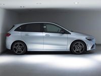 Gebraucht Mercedes B200 174 PS (127 kW) 2025 Silber Van / Kleinbus