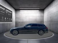 Gebraucht Mercedes C200 204 PS (150 kW) 2024 Grau Kombi