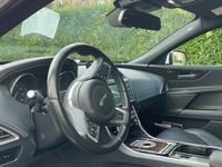 gebraucht Jaguar XE 25t 2.0 R-Sport Automatic