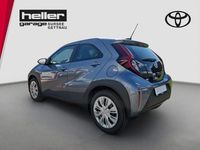 Neu Toyota Aygo X Comfort 72 PS (52 kW) 2025 Grün SUV