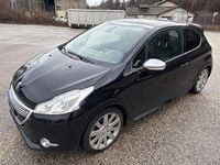 Gebraucht Peugeot 208 156 PS (114 kW) 2014 Kleinwagen