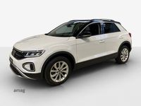 Gebraucht VW T-Roc Life 150 PS (110 kW) 2022 Pure white  schwarz SUV