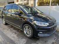 Gebraucht VW Touran Highline 150 PS (110 kW) 2025 Schwarz Van / Kleinbus