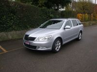 gebraucht Skoda Octavia Combi 1.4 TSI Active DSG