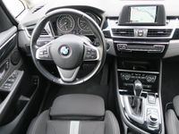 gebraucht BMW 220 Active Tourer i Sport Line Steptronic