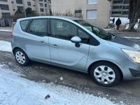 Gebraucht Opel Meriva 100 PS (73 kW) 2012 Van / Kleinbus