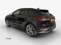 Gebraucht Audi Q4 e-tron Basis 219 kW (299 PS) 2021 Mythosschwarz metallic SUV