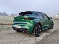 Neu Renault Clio V Techno 158 PS (116 kW) 2026 Grün Limousine