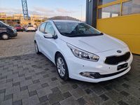 Gebraucht Kia Ceed Style 135 PS (99 kW) 2013 Kleinwagen
