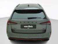 Neu Skoda Octavia RS 265 PS (194 kW) 2025 Grau Kombi