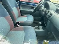 Gebraucht Renault Kangoo 76 PS (55 kW) 2001 Van / Kleinbus