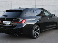 Gebraucht BMW 330 M Sport 285 PS (209 kW) 2025 Kombi