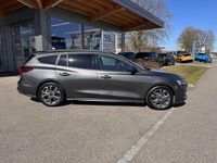 Gebraucht Ford Focus ST-Line 155 PS (114 kW) 2024 Grau Kombi