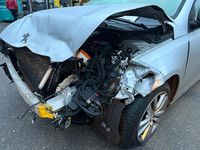 Gebraucht Peugeot 308 SW Business-Line 150 PS (110 kW) 2015 Kombi