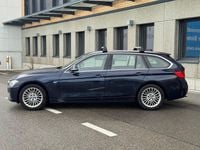 Gebraucht BMW 320 Luxury Line 184 PS (135 kW) 2013 Kombi