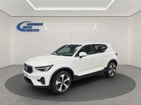 Gebraucht Volvo XC40 Core 163 PS (119 kW) 2025 Weiss SUV