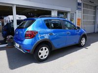 Gebraucht Dacia Sandero Stepway 90 PS (66 kW) 2017 Blau Limousine