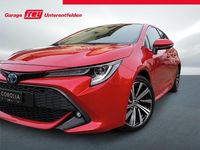 Gebraucht Toyota Corolla Trend 122 PS (89 kW) 2023 Rot Limousine