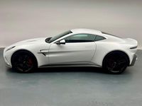 Neu Aston Martin V8 Vantage 665 PS (489 kW) 2025 Weiss Coupé