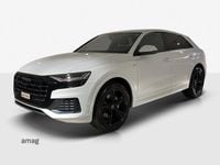 Gebraucht Audi Q8 Ambiente 286 PS (210 kW) 2022 SUV